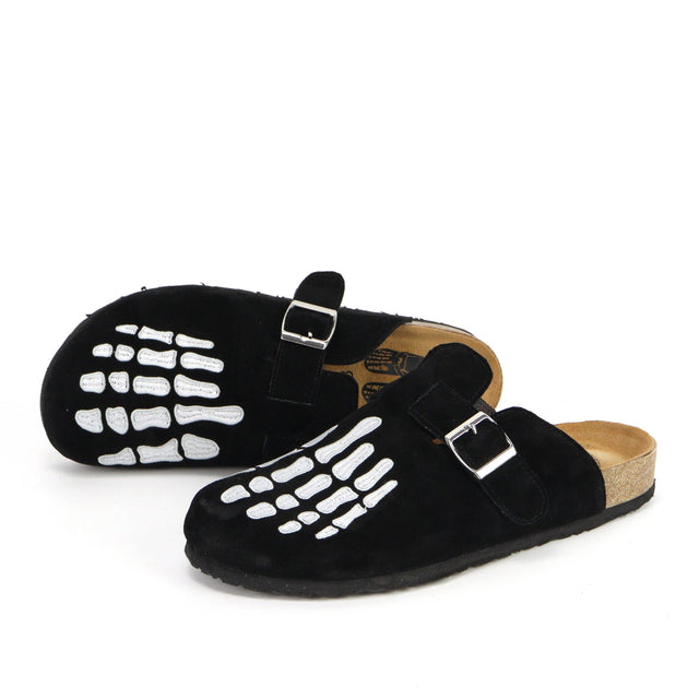Skeleton Clogs – Black